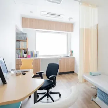 とりい皮膚科クリニックの医療ハイフを受ける前のカウンセリングルーム