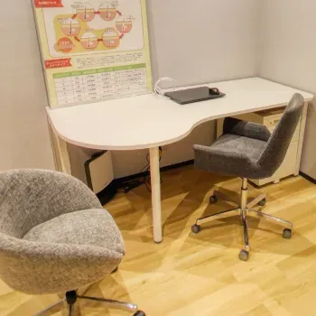 レジーナクリニック 石川/金沢付近1院の都度払いの医療脱毛を受ける前のカウンセリングルーム