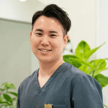 LOOP CLINICのハイドラフェイシャルを担当する医師