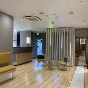 レジーナクリニック 熊本付近1院のジェントルマックスプロの施術を受ける前の待合室