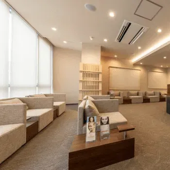 エルムクリニック 京都院のエラボトックスを受ける前の待合室