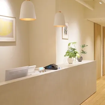 エクリュクリニックの医療ハイフを受ける前の受付