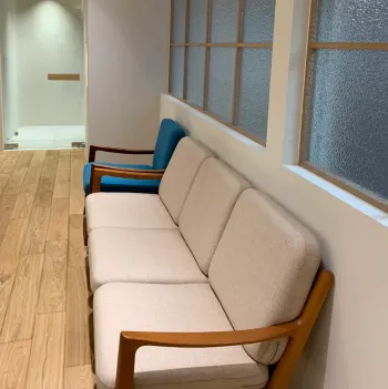 エクリュクリニックの医療ハイフを受ける前の待合室