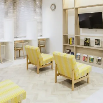 すなおクリニックの医療ハイフを受ける前の待合室