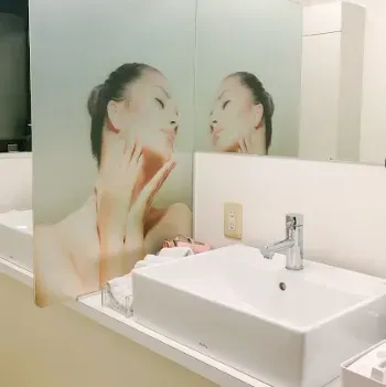 共立美容外科 京都院のイオン導入を受けた後のパウダールーム