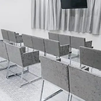 品川スキンクリニック 京都院のイオン導入を受ける前の待合室