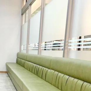 よつば会クリニック 名古屋2院のエラボトックスを受ける前の待合室