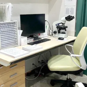 よつば会クリニック 名古屋2院のジェントルマックスプロによる施術を受ける前の診察室