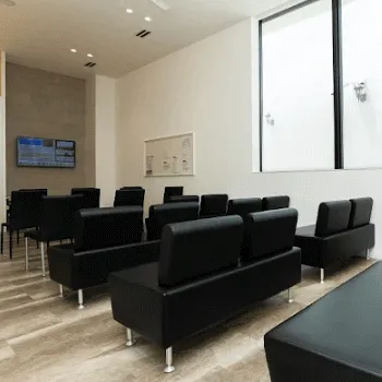 あつた皮ふ科・美容皮膚科クリニックのヒアルロン酸注射を受ける前の受付