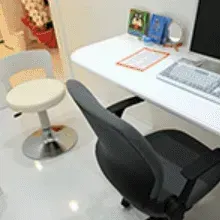 RIKA皮膚科・形成外科のエラボトックスを受ける前の診察室