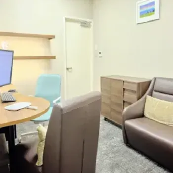 植村美容外科のエラボトックスを受ける前の診察室