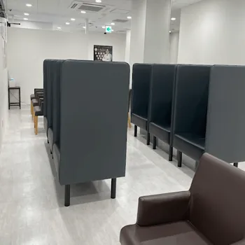 湘南美容クリニック 新潟院のフォトフェイシャルを受ける前の待合室