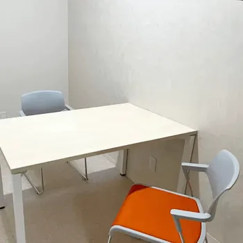 しむら皮膚科クリニックのフォトフェイシャルを受ける前のカウンセリングルーム