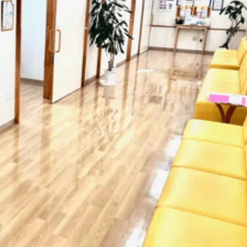 中村皮ふ科クリニックのイオン導入を受ける前の待合室