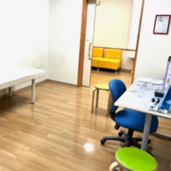 中村皮ふ科クリニックのイオン導入を受ける前の診察室