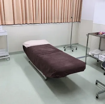 品川スキンクリニック 新潟院のイオン導入を受ける施術室