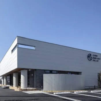 とくやま まぶた・スキン クリニックの外観