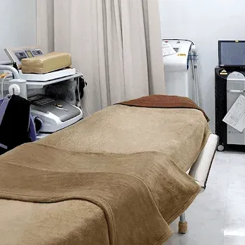 ジョウクリニック 那覇院のエラボトックスを受ける施術室