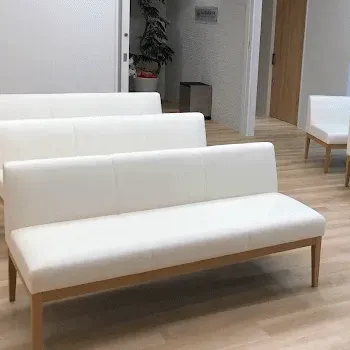 当山美容形成外科のエラボトックスを受ける前の待合室