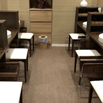 当山美容形成外科のフォトフェイシャルを受けた後のパウダールーム