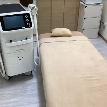 エルプラスクリニックの医療ハイフを受ける施術室