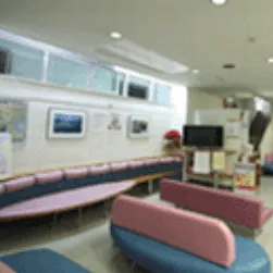 真玉橋クリニックのイオン導入を受ける前の待合室