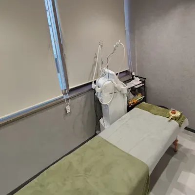 UB CLINIC 大宮のピコレーザーを受ける施術室