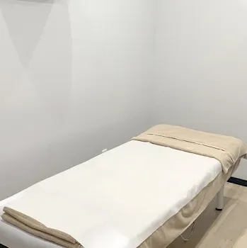 レジーナクリニック 大阪2院のジェントルマックスプロによる施術を受ける施術室