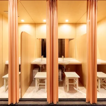 大阪TAクリニックの肩ボトックスを受けた後のパウダールーム