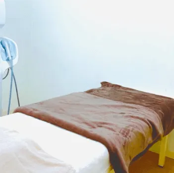 ウェルネスビューティクリニック 名古屋院のポテンツァを受ける施術室