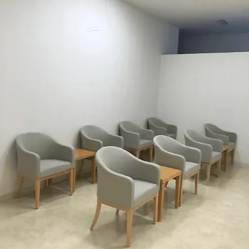 あおばクリニック 札幌院のフォトフェイシャルを受ける前の待合室