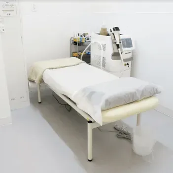 リゼクリニック 札幌院のイオン導入を受ける前の施術室