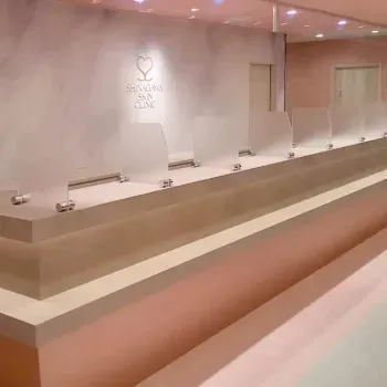 品川スキンクリニック 札幌院のイオン導入を受ける前の受付