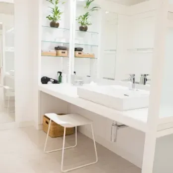 ソララクリニックのエラボトックスを受けた後のパウダールーム