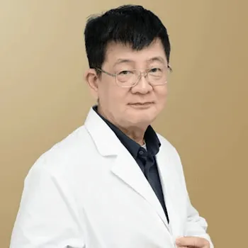 共立美容外科 仙台院のフォトフェイシャルを担当する医師