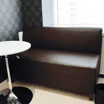 湘南美容クリニック 仙台2院のイオン導入を受ける前のカウンセリングルーム