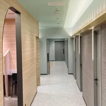 品川美容外科 仙台院のイオン導入を受ける医院の院内の様子