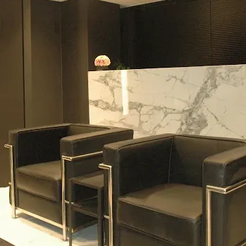 L’amour clinic Tokyoのルメッカを受ける前の待合室