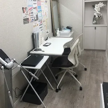 表参道メディカルクリニック 表参道院のポテンツァを受ける前のカウンセリングルーム
