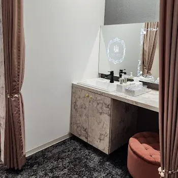 NEW FACE AESTHETIC CLINIC 新宿院のルメッカを受けた後のパウダールーム