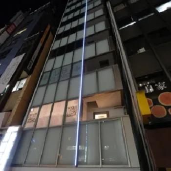UBCLINIC 新宿2院の外観