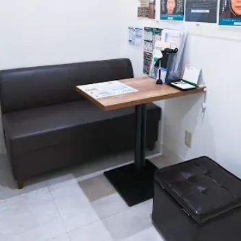 湘南美容クリニック 東京27院のエラボトックスを受ける前のカウンセリングルーム