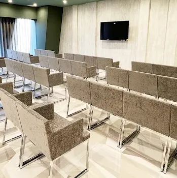 品川美容外科 東京13院のエラボトックスを受ける前の待合室