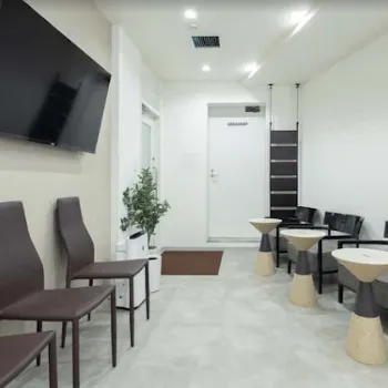 エミナルクリニック 東京10院の医療ハイフを受ける前の待合室