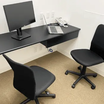 リゼクリニック 東京3院のフォトフェイシャルを受ける前のカウンセリングルーム