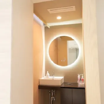 BAO CLINIC 梅田院のジェントルマックスプロによる施術を受けた後のパウダールーム