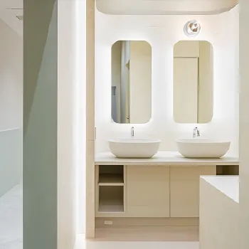 レナトゥスクリニック 大阪院のジェントルマックスプロによる施術を受けた後のパウダールーム