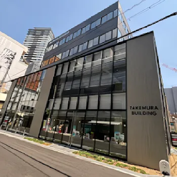 湘南美容皮フ科 梅田茶屋町院の外観