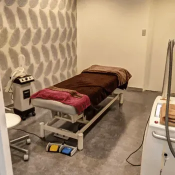 梅田皮フ科スキンクリニックのポテンツァを受ける施術室