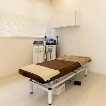 ルラ美容クリニック 横浜院の医療ハイフを受ける施術室